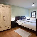 Pensjonat Homestead Farm Tesnak 3*