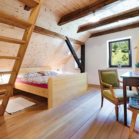 Homestead Farm Tesnak 3* Gorenja Vas (Gorenja Vas-Poljane)