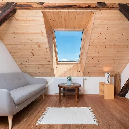 Homestead Farm Tesnak 3*