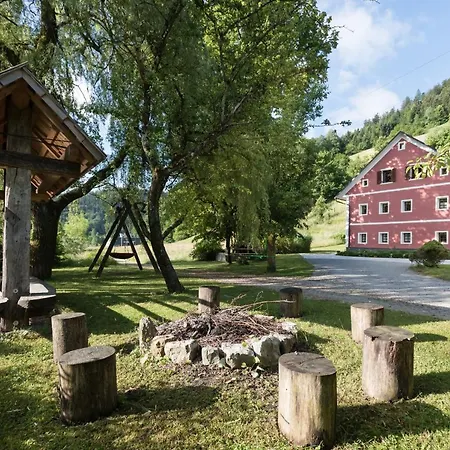 Homestead Farm Tesnak 3* Gorenja Vas (Gorenja Vas-Poljane)