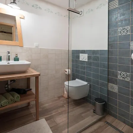 Homestead Farm Tesnak Guest house Gorenja Vas (Gorenja Vas-Poljane)