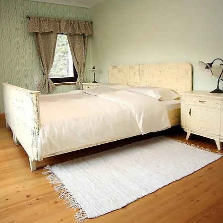 Guest house Homestead Farm Tesnak Gorenja Vas (Gorenja Vas-Poljane)