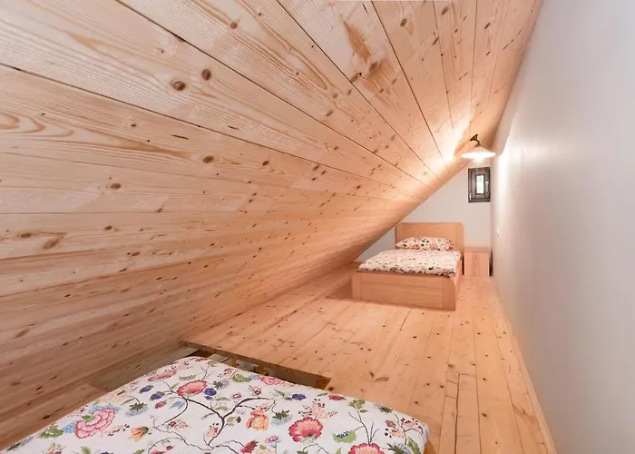 Homestead Farm Tesnak Gorenja Vas (Gorenja Vas-Poljane)