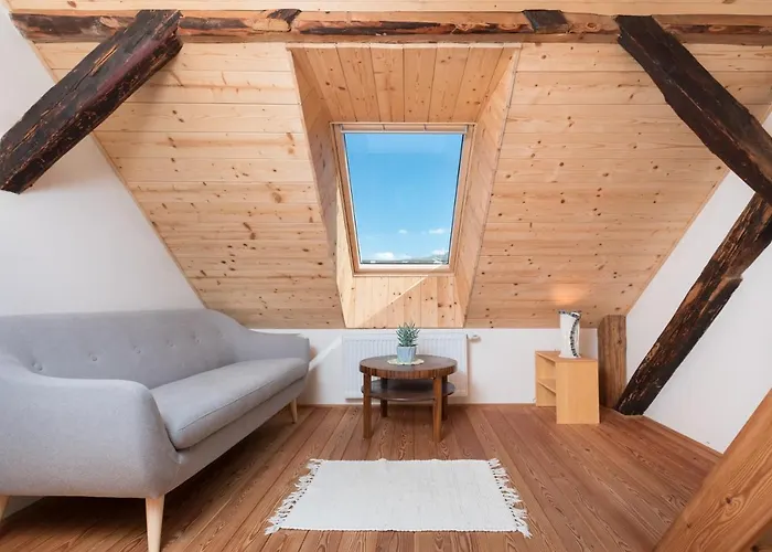 Homestead Farm Tesnak 3*