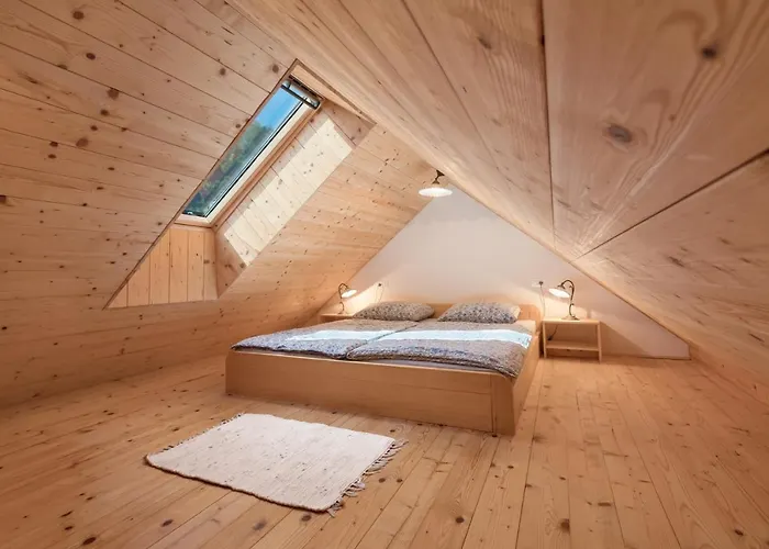 Homestead Farm Tesnak 3*