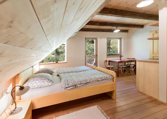 Homestead Farm Tesnak 3*