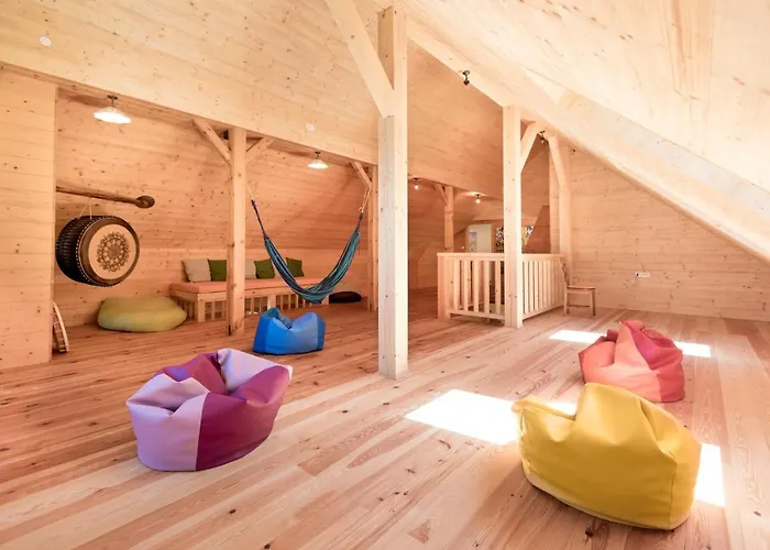 Homestead Farm Tesnak 3*