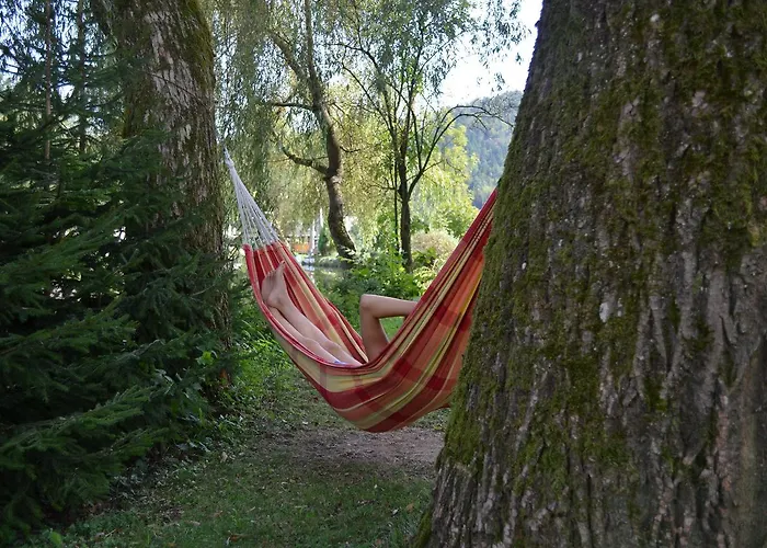 Homestead Farm Tesnak